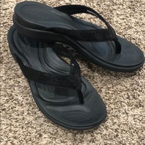 Croc comfort fit flip flops